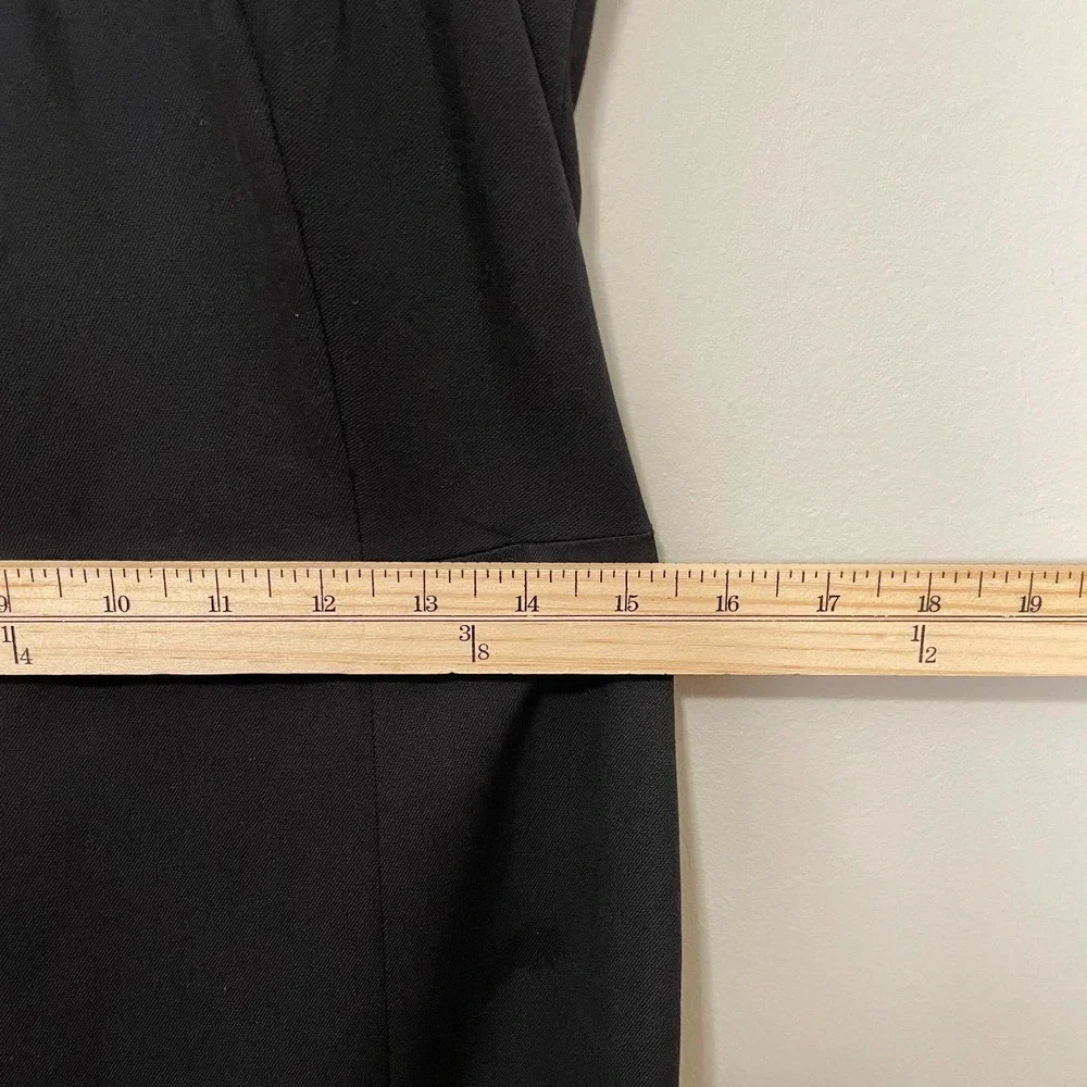 NWT Banana Republic Ring Collar Little Black Dress Sleeveless Knee Length 10p - Picture 4 of 7